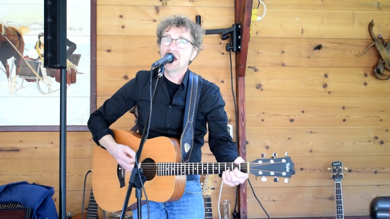 JJ Cale in het Bilds door Jan de Vries in Teatertún Riis
