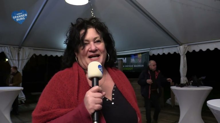 Caroline van der Plas op bezoek bij Kleurrijk Fryske Marren