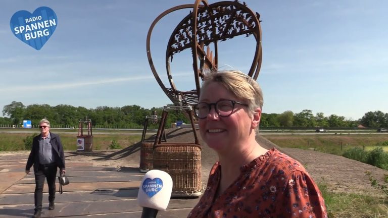 Ballon van staal gedoopt bij knooppunt Joure