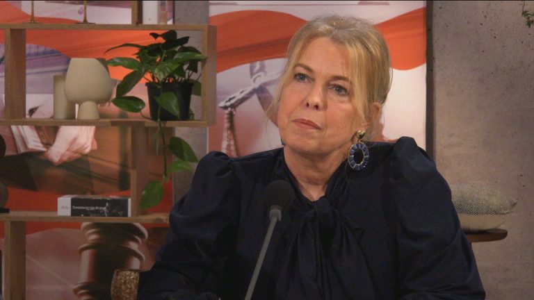 Drieluik over Avine Fokkens, de nieuwe burgemeester van Heerenveen