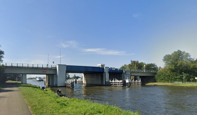 Brug Uitwellingerga kan niet worden gerepareerd: nieuwe brug pas in 2029 klaar