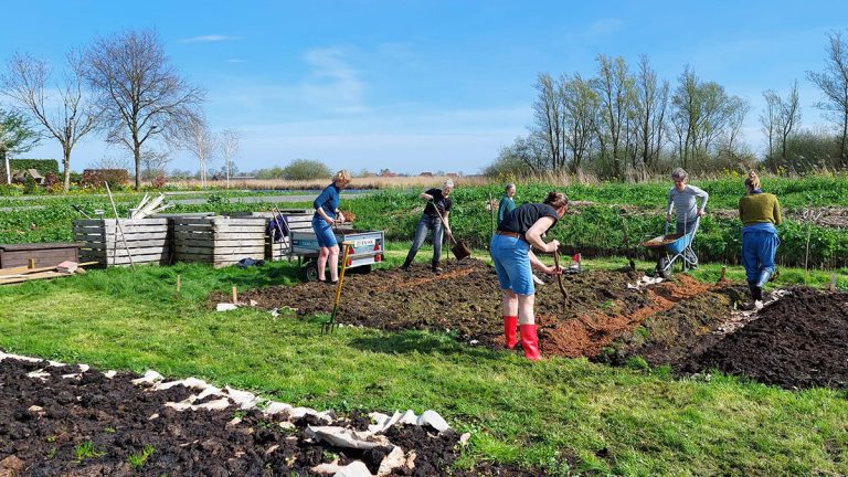 Bezwaar en kosten maken einde aan locatie buurttuin Sleat-Wikel
