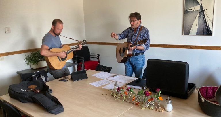 Hoe de Zuid-Afrikaanse Stefan Jansen naar Friesland kwam om een single met Piter Wilkens op te nemen