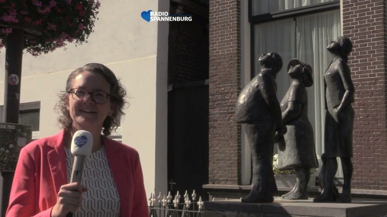 De Toeristen van Annet Haring