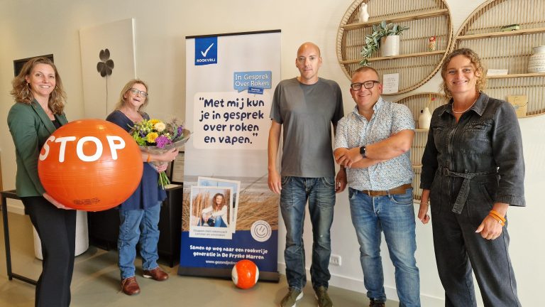Bijzondere mijlpaal gevierd in Follega, De Fryske Marren verwelkomt 100e stopper nieuw rookvrij project