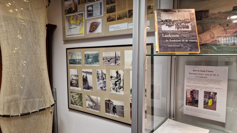 Een speciale avond over de expositie van Laaksum in de bibliotheek van Balk