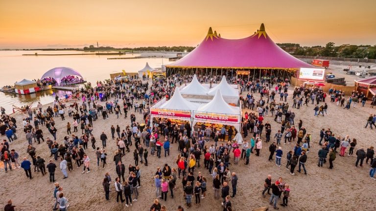 Dit zijn de artiesten van Glemmer Beach 2025