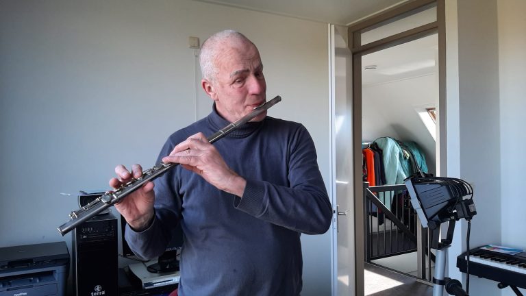 Friese vertolking van Leonard Cohen in de Mennistenkerk