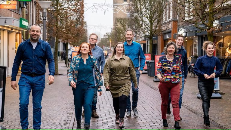 Kleurrijk Fryske Marren hoopt op meer zetels en start nu al een campagne