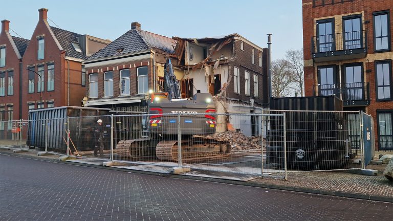 Sloop voormalig Hotel Boonstra begonnen
