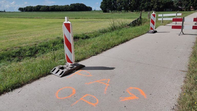 Fietspad tussen Wijckel en Sloten deels door hitte uitgezet