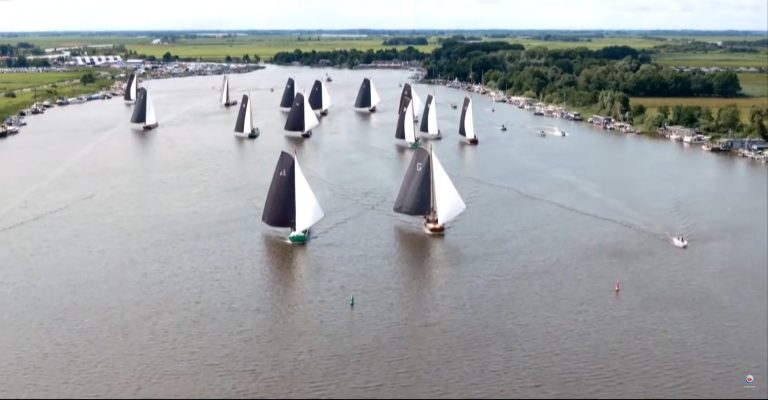 Grou blijft Earnewâld nipt voor en wint SKS-strijd bij De Veenhoop