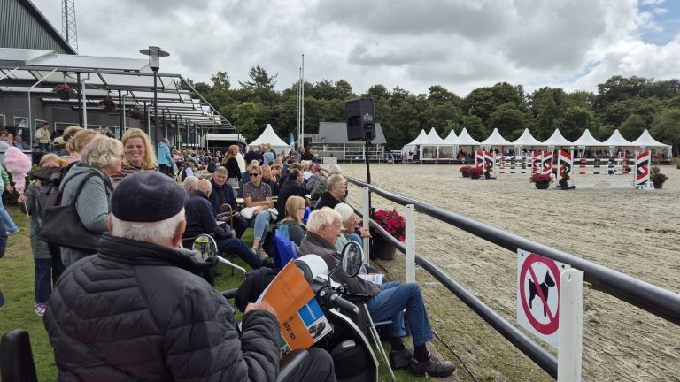 Een dag vol paardenspektakel en prijzenpret bij Concours Hippique Rijs