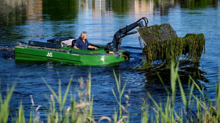 Wateronderhoud in vijvers en sloten start in september
