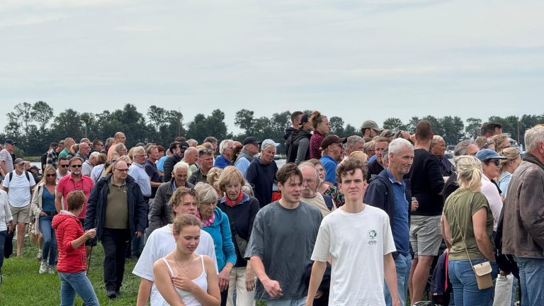 Skûtsjesilen bij Elahuizen gaat niet door vanwege te harde wind