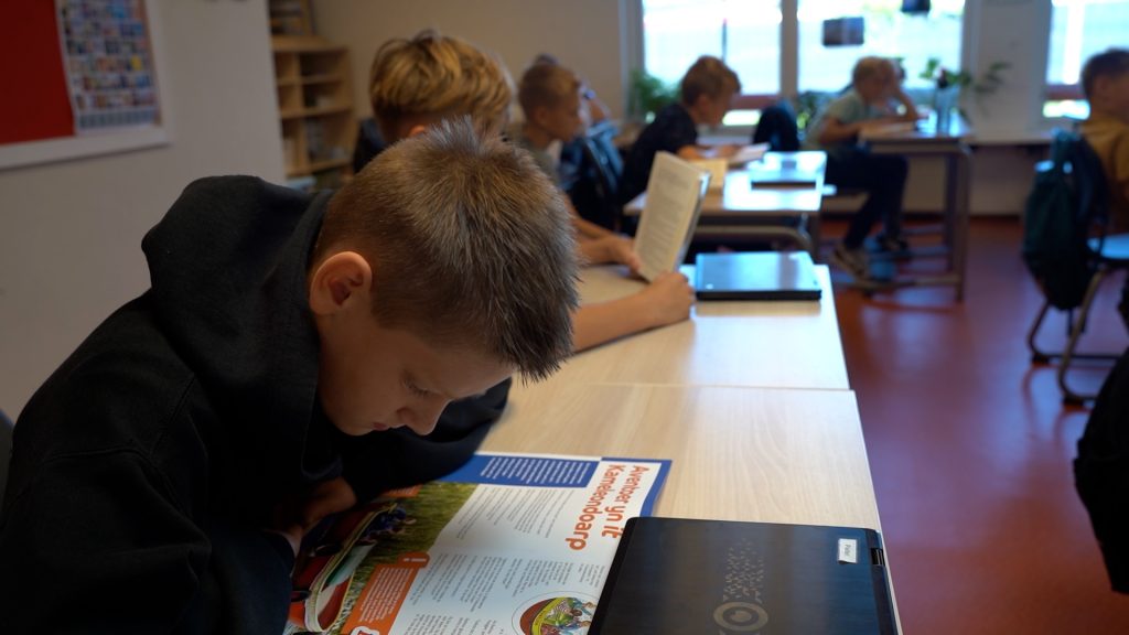 Lezende kinderen
