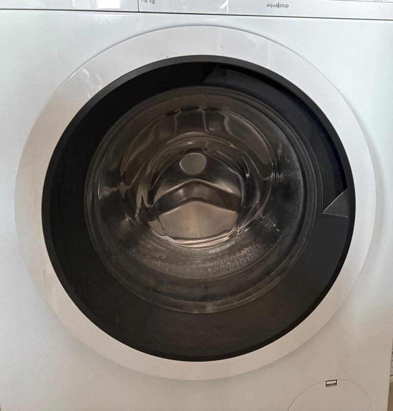 Wasmachinedeur