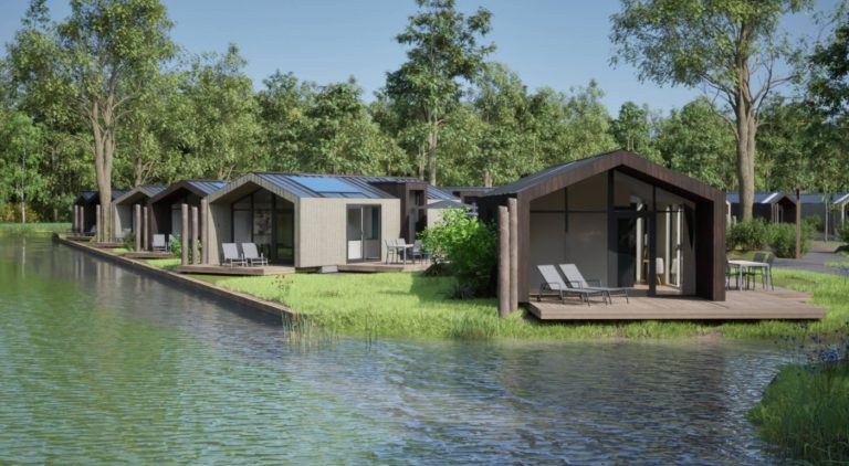 Gloednieuw waterpark Oudehaske na vertraging nu bijna open