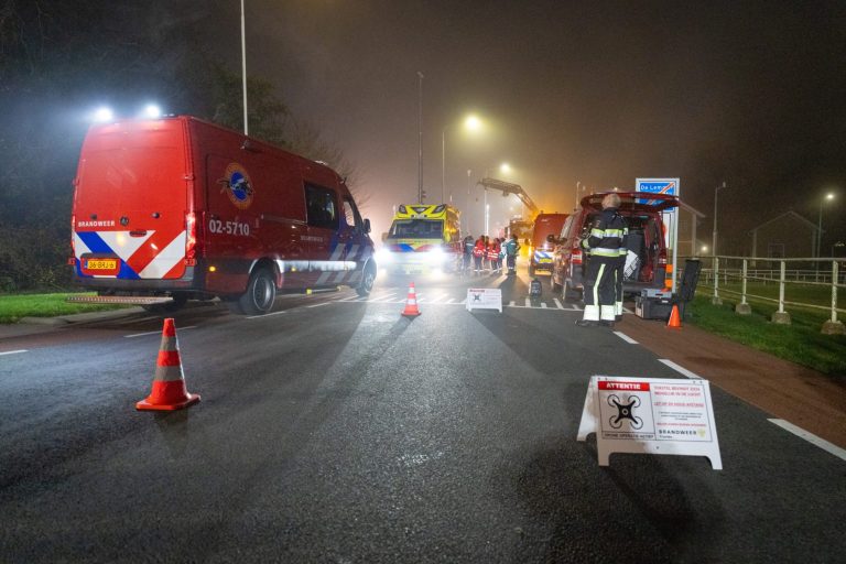 Hulpdiensten massaal gealarmeerd voor vermist persoon in water Lemmer