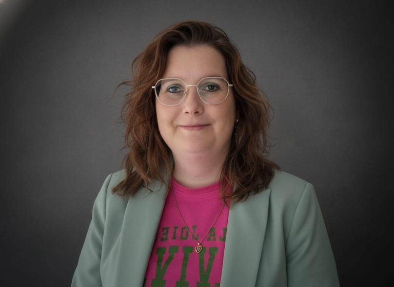 Rosa IJntema-Salverda Stapt Over naar Kleurrijk Fryske Marren