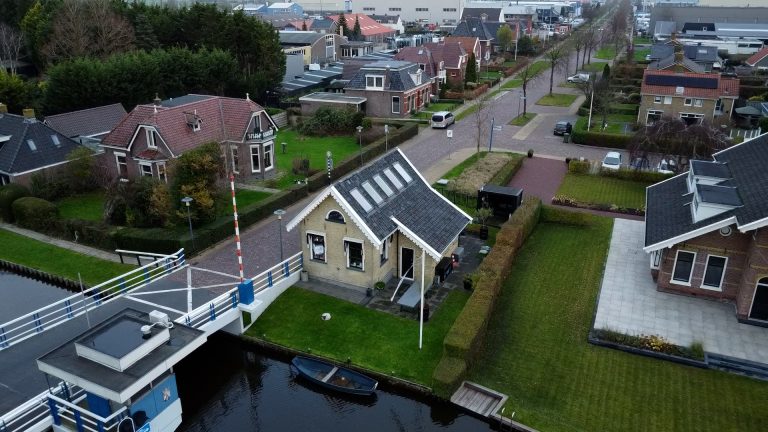 Huisje vanuit de lucht
