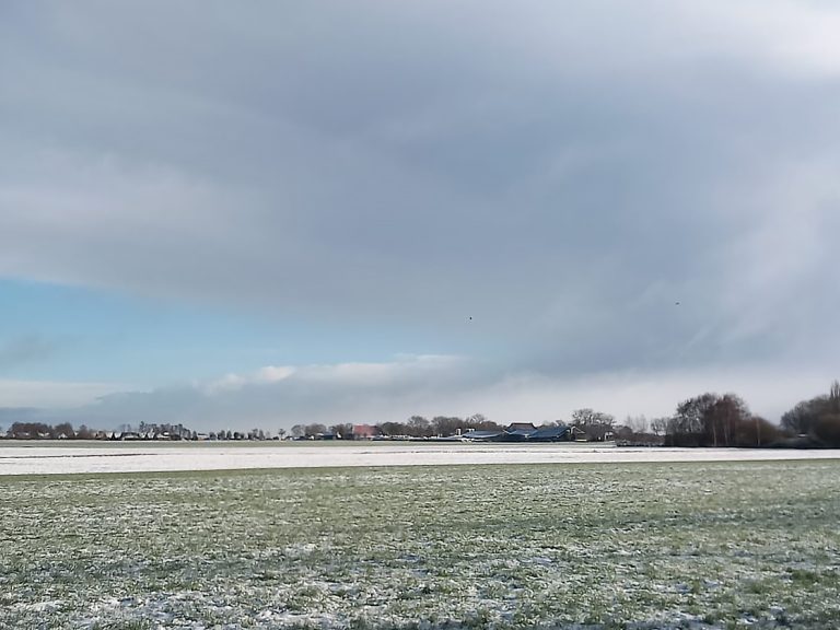 Code Oranje in Friesland vanwege sneeuw en gladheid
