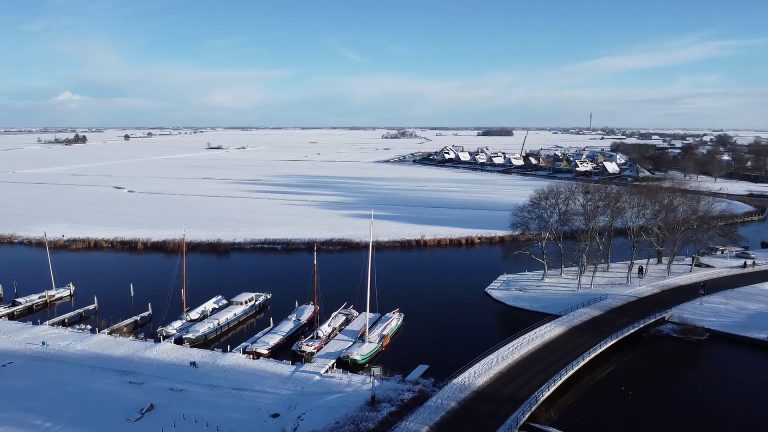 Friesland onder een mooi sneeuwdek