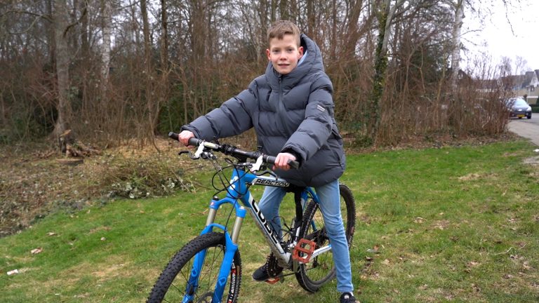Daley fietst voor zieke kinderen en maakt kans op prijs