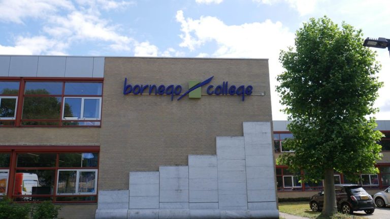 Bornego College niet blij met filmpjes over docenten op TikTok: “Het is een strafbaar feit”