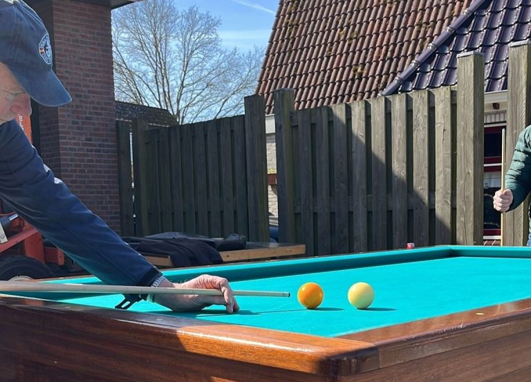24 uur biljarten voor het goede doel: ”Net stinne mar der hinne”