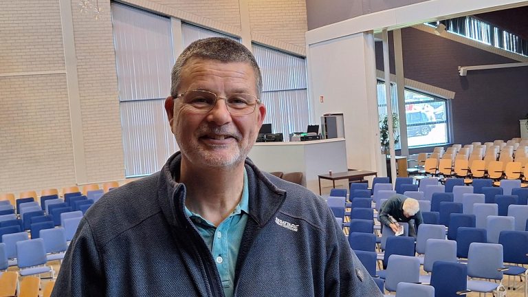 “Het gaat om samen muziek maken”: Dirigent Hibma over LÛD