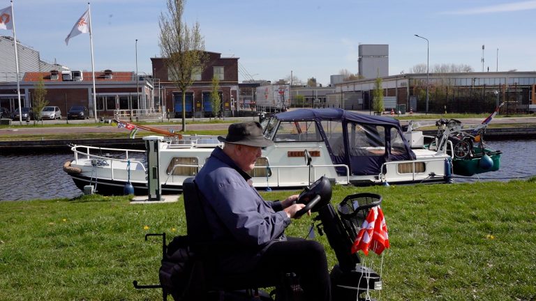 Laatste seizoen voor ‘vlaggetjesman’ Yeb Weersma in Joure