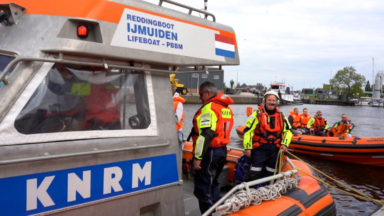 Open dag KNRM trekt veel nieuwsgierige bezoekers