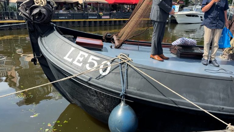 Lemsteraak blaast 125 kaarsjes uit: “Hjir binne net folle mear fan”
