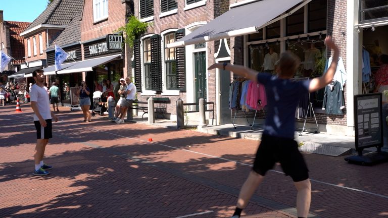 Recordopgave bij derde Fries kampioenschap Lutskaatsen in Balk