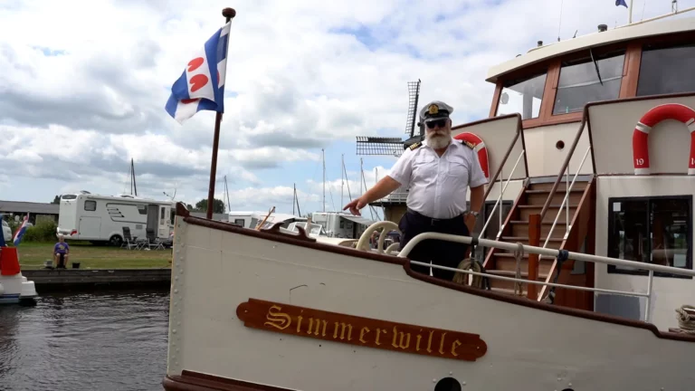 Grote opknapbeurt voor Jouster rondvaartboot de Simmerwille: duurzamer en schoner