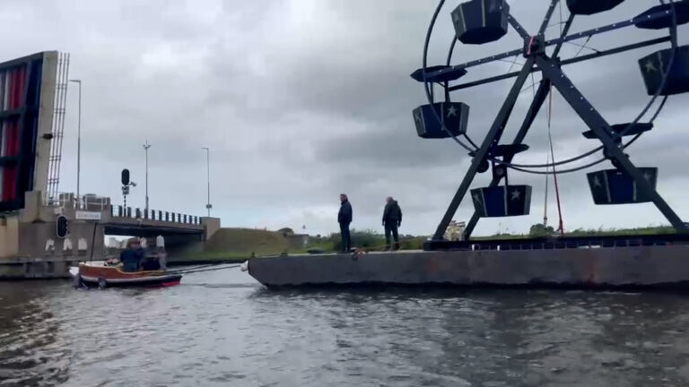 Een reuzenrad op het water? – Alles voor een mooie praalwagen
