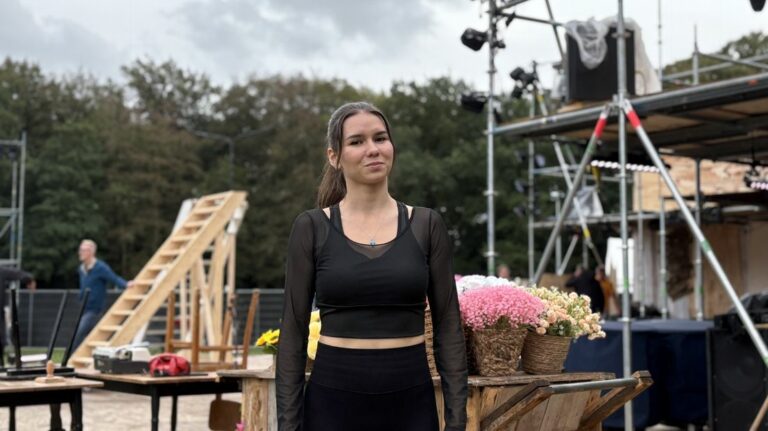 Oekraïense Viktoriia (25) speelt mee in Fries iepenloftspul Wijckel: “Gewoon doen”