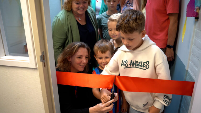 VIDEO: Kinderopvang Sloten nu onder één dak in basisschool
