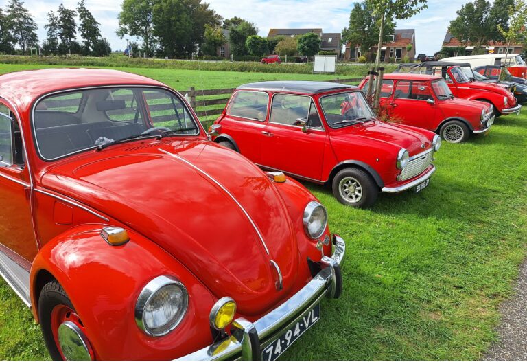 Geslaagde derde Oldtimerrit Stichting Oud Lemmer