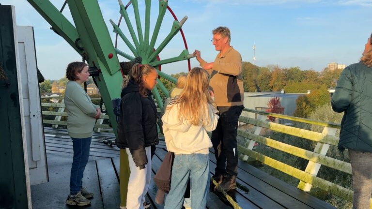 Jong Tsjûkemar toont kinderen wat eigen omgeving te bieden heeft