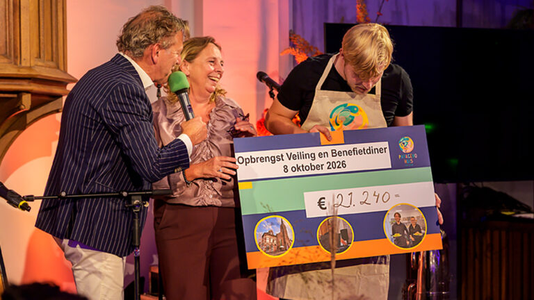 Benefietavond levert €21.240 op voor Papageno Huis in Lemmer